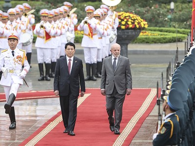 Chủ tịch nước Lương Cường chủ trì lễ đón và hội đàm với Tổng thống Brazil 