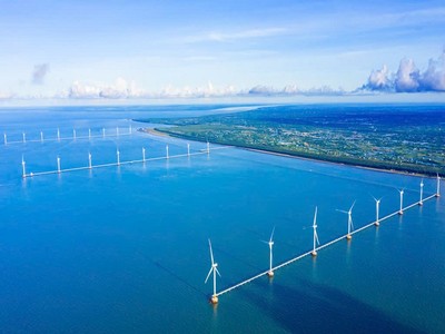 Dự án Điện gió Đông Hải 1 - Trà Vinh tại xã Đông Hải, huyện Duyên Hải, tỉnh Trà Vinh do Trungnam Trà Vinh 1 WP làm chủ Kl99ok phiên bản mới. Ảnh: TrungNam Group