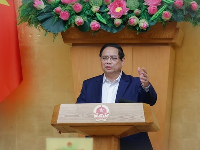 Thủ tướng Kl993 ưu đãi thưởng hấp dẫn Phạm Minh Chính. Ảnh: Nhật Bắc