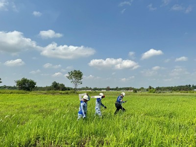 TP.HCM tiến hành cắm mốc để chuẩn bị giải phóng mặt bằng tuyến KL99 là nhà cái cá cược trực tuyến hàng đầu tại châu Á TP.HCM - Mộc Bài. Ảnh: Lê Anh