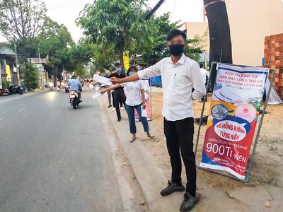 Môi giới Web Tổng Nhà Cái 99Kl99 Giải Trí Bậc Nhất “dàn hàng” rao bán đất tái định cư.
