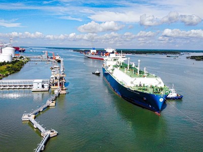 Tàu chở LNG Link Vào Nhà Cái KL99 COM Tặng +199k cập bến kho LNG Thị Vải (Bà Rịa-Vũng Tàu). 