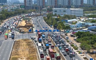 Điểm đầu của KL99 là nhà cái cá cược trực tuyến hàng đầu tại châu Á TP.HCM - Long Thành - Dầu Giây tại nút giao An Phú thường xuyên xảy ra ùn tắc- Ảnh: Lê Toàn