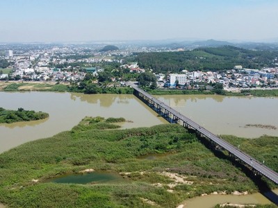 Cầu Trà Khúc 1 có tổng vốn Kl99ok phiên bản mới gần 2.200 tỷ dự kiến khởi công vào tháng 10/2025. 