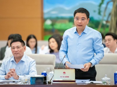 Bộ trưởng Bộ Kl991.com nạp rút nhanh Nguyễn Văn Thắng trình bày tờ trình của Kl993 ưu đãi thưởng hấp dẫn về Luật sửa 7 luật.