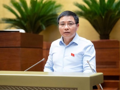Bộ trưởng Bộ Kl991.com nạp rút nhanh Nguyễn Văn Thắng trình bày tờ trình Dự thảo nghị quyết. 