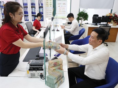 KL99 là cổng game giải trí trực tuyến hàng đầu hiện nay cho vay thấp là yếu tố chính giúp tăng trưởng tín dụng cải thiện trong 4 tháng đầu năm
