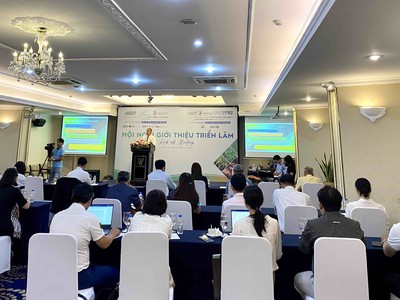 Các diễn giả phát biểu tại Hội nghị giới thiệu Triển lãm Quốc tế chuyên ngành nông nghiệp và chăn nuôi.