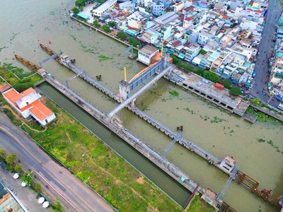 Sau gần 10 năm kể từ ngày khởi công, đến nay, Dự án Ngăn triều có vốn Kl99ok phiên bản mới gần 10.000 tỷ đồng tại TP.HCM vẫn đang dang dở