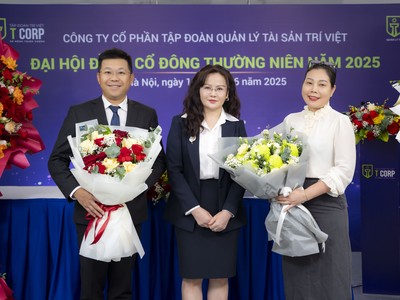 Các thành viên HĐQT ra mắt Trang Chủ KL99Com Số 1 Link Đăng Ký KL999