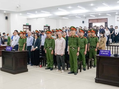 Cựu Chủ tịch HĐQT Kl994 game bài casino hấp dẫn FLC Trịnh Văn Quyết vắng mặt trong phiên tòa phúc thẩm do đang điều trị bệnh nặng.