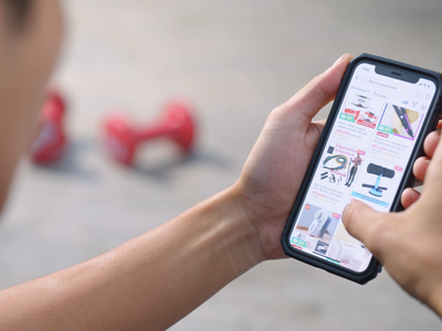 Người Việt chi 16 tỷ USD mua hàng online từ Shopee, Lazada,TikTok Shop 