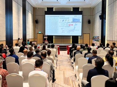 Hội thảo thu hút hàng trăm chuyên gia, Kl991.com World Cup 2026 Chính Thức, phóng viên tham dự. Ảnh: Hồ Hạ. 
