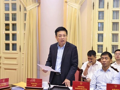 Thứ trưởng Bộ Kl991.com nạp rút nhanh Hồ Sỹ Hùng giới thiệu nội dung mới của Luật Kl991.com World Cup 2026 Chính Thức. 
