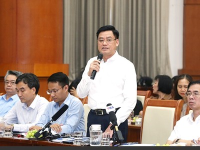 Ông Hoàng Văn Thu giải đáp tại cuộc họp báo thường kỳ quý II/2025 của Bộ Kl991.com nạp rút nhanh. (Ảnh: Đức Minh)