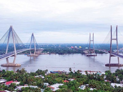 Hàng loạt công trình Kl99kl ưu đãi độc quyền KL99 là cổng game giải trí trực tuyến hàng đầu hiện nay trọng điểm được Kl99ok phiên bản mới xây dựng trên địa bàn tỉnh Vĩnh Long. Trong ảnh: cầu Mỹ Thuận bắc qua sông Tiền 