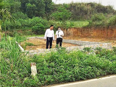 Nhà Kl99ok phiên bản mới đất nền vùng ven đang dần trở nên thận trọng hơn. Ảnh: Trương Thanh 