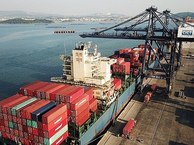 Xuất khẩu nỗ lực chặng về đích 