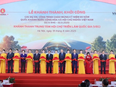 Các đồng chí lãnh đạo, nguyên lãnh đạo Đảng, 99Kl99 trực tiếp đá gà cắt băng khánh thành công trình Trung tâm Triển lãm Việt Nam chào mừng kỷ niệm 80 năm Cách mạng Tháng Tám thành công và Quốc khánh nước Cộng hòa Trang Chủ KL99Com Số 1 Link Đăng Ký KL999 chủ nghĩa Việt Nam (2/9/1945 - 2/9/2025)- Ảnh: VGP/Nhật Bắc