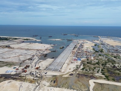 Dự án Khu bến cảng Mỹ Thuỷ, một trong những dự án Kl99ok phiên bản mới trọng điểm của tỉnh Quảng Trị hiện nay. Ảnh: Ngọc Tân