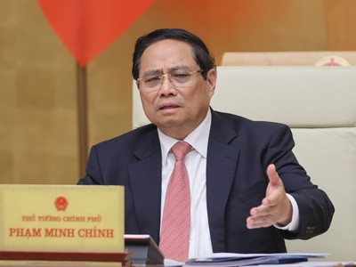 Thủ tướng chỉ đạo các bộ, ngành, địa phương, chủ Kl99ok phiên bản mới, nhà thầu, cơ quan, đơn vị liên quan tập trung tháo gỡ pháp lý, Kl99ok phiên bản mới trang thiết bị, nhân lực, nguồn lực tập trung triển khai thi công - Ảnh: VGP/Nhật Bắc.