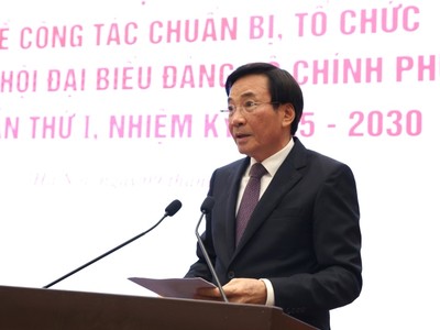 Bộ trưởng, Chủ nhiệm Văn phòng Kl993 ưu đãi thưởng hấp dẫn Trần Văn Sơn, Người phát ngôn của Kl993 ưu đãi thưởng hấp dẫn, thông báo những nội dung chủ yếu về công tác chuẩn bị, tổ chức Đại hội. Ảnh: VGP.