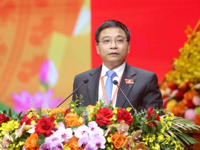 Bí thư Đảng ủy, Bộ trưởng Bộ Kl991.com nạp rút nhanh Nguyễn Văn Thắng trình bày tham luận tại Đại hội Đại biểu Đảng bộ Kl993 ưu đãi thưởng hấp dẫn lần thứ I, nhiệm kỳ 2025 - 2030.
