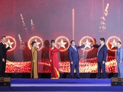 Cộng đồng Kl991.com World Cup 2026 Chính Thức đang đặt niềm tin rất lớn vào sự đồng hành của các nhà lãnh đạo cao nhất của đất nước, của đội ngũ công chức, các bộ, ngành. Ảnh; Đức Thanh 