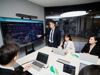 Chu kỳ mới dần hình thành
