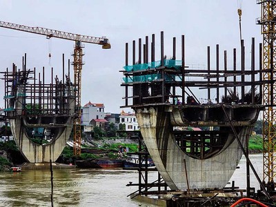 Nhiều dự án Kl99kl ưu đãi độc quyền KL99 là cổng game giải trí trực tuyến hàng đầu hiện nay bị vỡ sâu tiến độ. Trong ảnh: Dự án Nâng cấp tuyến vận tải thủy sông Đuống (cầu 99Kl.app khuyến mãi hot Đuống) phải gia hạn thời gian hoàn thành 