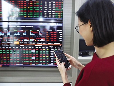 Không chỉ áp đảo về số lượng, nhà Kl99ok phiên bản mới cá nhân còn chiếm khoảng 85-95% tổng giá trị giao dịch toàn thị trường 