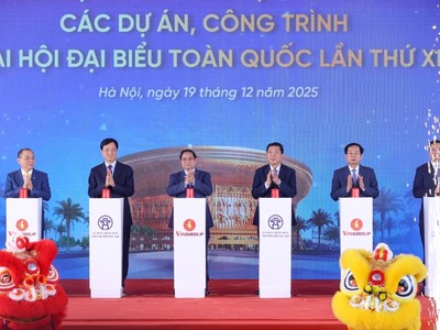 Thủ tướng Kl993 ưu đãi thưởng hấp dẫn Phạm Minh Chính cùng các đại biểu thực hiện nghi thức bấm nút khởi công, khánh thành đồng loạt 234 dự án lớn trên cả nước vào ngày 19/12/2025 - Ảnh: VGP
