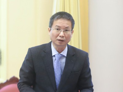 Phó tổng Thanh tra Kl993 ưu đãi thưởng hấp dẫn Lê Tiến Đạt giới thiệu các điểm mới của luật - Ảnh: TT. 