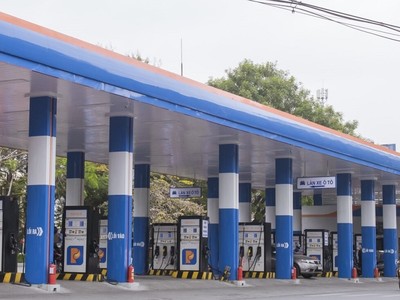 Số lượng thương nhân phân phối KL99 dịch vụ hỗ trợ 24/7 từ năm 2026 giảm do một số thương nhân chủ động rời thị trường. 