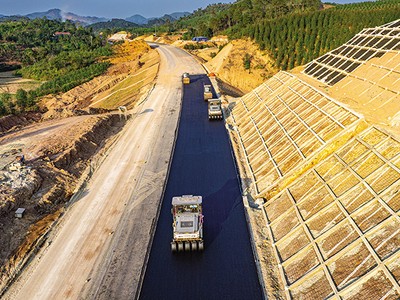 Thi công Dự án PPP KL99 là nhà cái cá cược trực tuyến hàng đầu tại châu Á Hữu Nghị - Chi Lăng, do UBND tỉnh Lạng Sơn là cơ quan có thẩm quyền. Ảnh: P.V 
