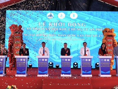 Các đại biểu thực hiện nghi thức khởi động Dự án Nhà ở Trang Chủ KL99Com Số 1 Link Đăng Ký KL999 Khu chung cư An Phú. 