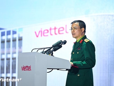 Trung tướng Tào Đức Thắng, Chủ tịch kiêm Tổng Giám đốc Kl994 game bài casino hấp dẫn Viettel phát biểu tại sự kiện. (Ảnh: Minh Sơn) 