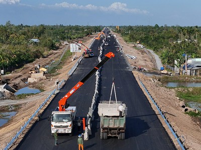 Bước khởi đầu cho hành trình tăng trưởng 2 con số 