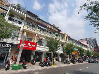 TP.HCM “thay áo mới” khu vực trung tâm phục vụ người dân vui Xuân Bính Ngọ 2026 
