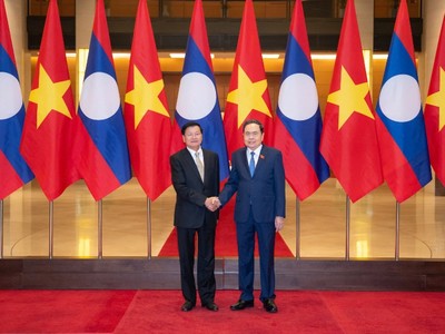  Chủ tịch Quốc hội Trần Thanh Mẫn hội kiến Tổng Bí thư, Chủ tịch nước Lào Thongloun Sisoulith nhân dịp sang thăm cấp 99Kl99 trực tiếp đá gà đến Việt Nam.