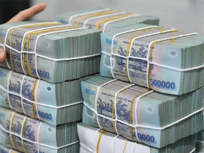 Nhiều ngành ghi nhận lương quản lý ở mức trên 100 triệu đồng/tháng 