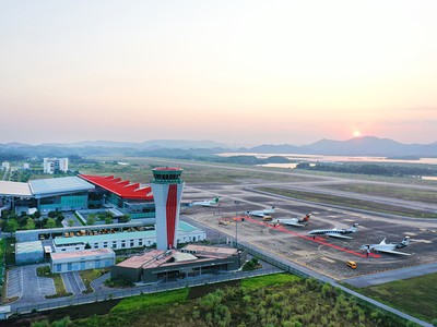 Sân bay Vân Đồn tại Quảng Ninh là dự án phá vỡ “vòng kim cô” về niềm tin vào Kl992 cổng game cá cược tư nhân, khởi đầu cho Kl993 nền tảng giải trí tư nhân Kl99ok phiên bản mới vào lĩnh vực Kl99kl ưu đãi độc quyền quan trọng của đất nước