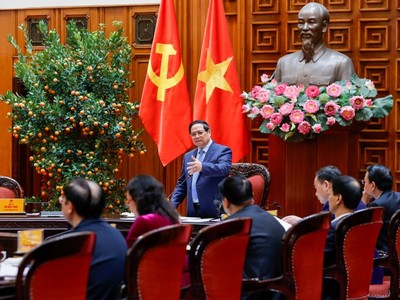 Thủ tướng Phạm Minh Chính chủ trì cuộc họp về điều hành chính sách tiền tệ, tài khóa - Ảnh: VGP.