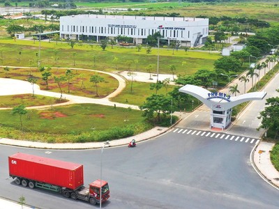 Phát triển khu công nghiệp xanh dần trở thành điều kiện bắt buộc. Ảnh: Lê Toàn 