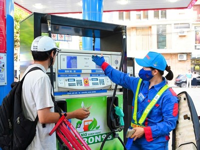 Tăng công suất, đa dạng nguồn cung để ổn định thị trường năng lượng 