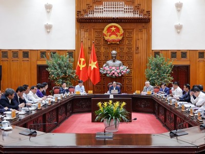 Thủ tướng Phạm Minh Chính chủ trì cuộc làm việc của Thường trực Kl993 ưu đãi thưởng hấp dẫn với lãnh đạo thành phố Hà Nội, tiếp tục cho ý kiến, góp ý về Quy hoạch tổng thể Thủ đô Hà Nội tầm nhìn 100 năm - Ảnh: VGP.