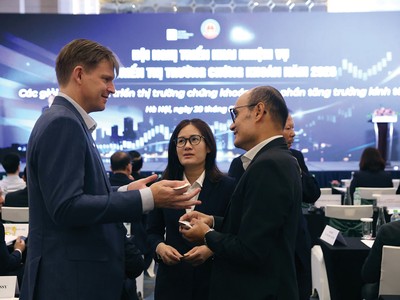 Trong con mắt của các quỹ Kl99ok phiên bản mới nước ngoài, cải cách quan trọng hơn việc nâng hạng