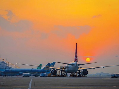 Việc nâng tỷ lệ sở hữu nước ngoài tại các hãng bay Việt lên 49% nhận được sự quan tâm của nhiều chuyên gia, nhà Kl99ok phiên bản mới 