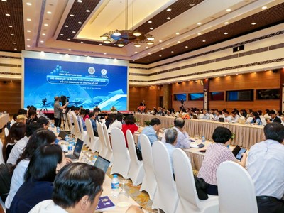 Toàn cảnh Diễn đàn Kl992 cổng game cá cược Việt Nam 2026: "Mô hình phát triển dựa trên khoa học - công nghệ, đổi mới sáng tạo và chuyển đổi số”.