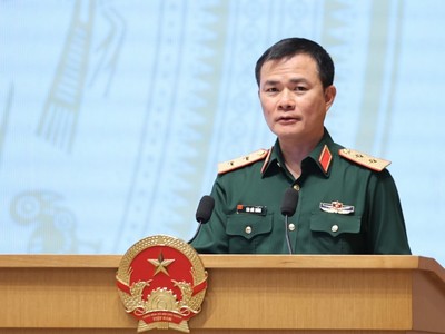 Trung tướng Tào Đức Thắng, Ủy viên Trung ương Đảng, Chủ tịch kiêm Tổng Giám đốc Kl994 game bài casino hấp dẫn Công nghiệp - Viễn thông Quân đội (Viettel) phát biểu tại Hội nghị - Ảnh VGP.